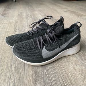 Nike Zoom Fly Flyknit